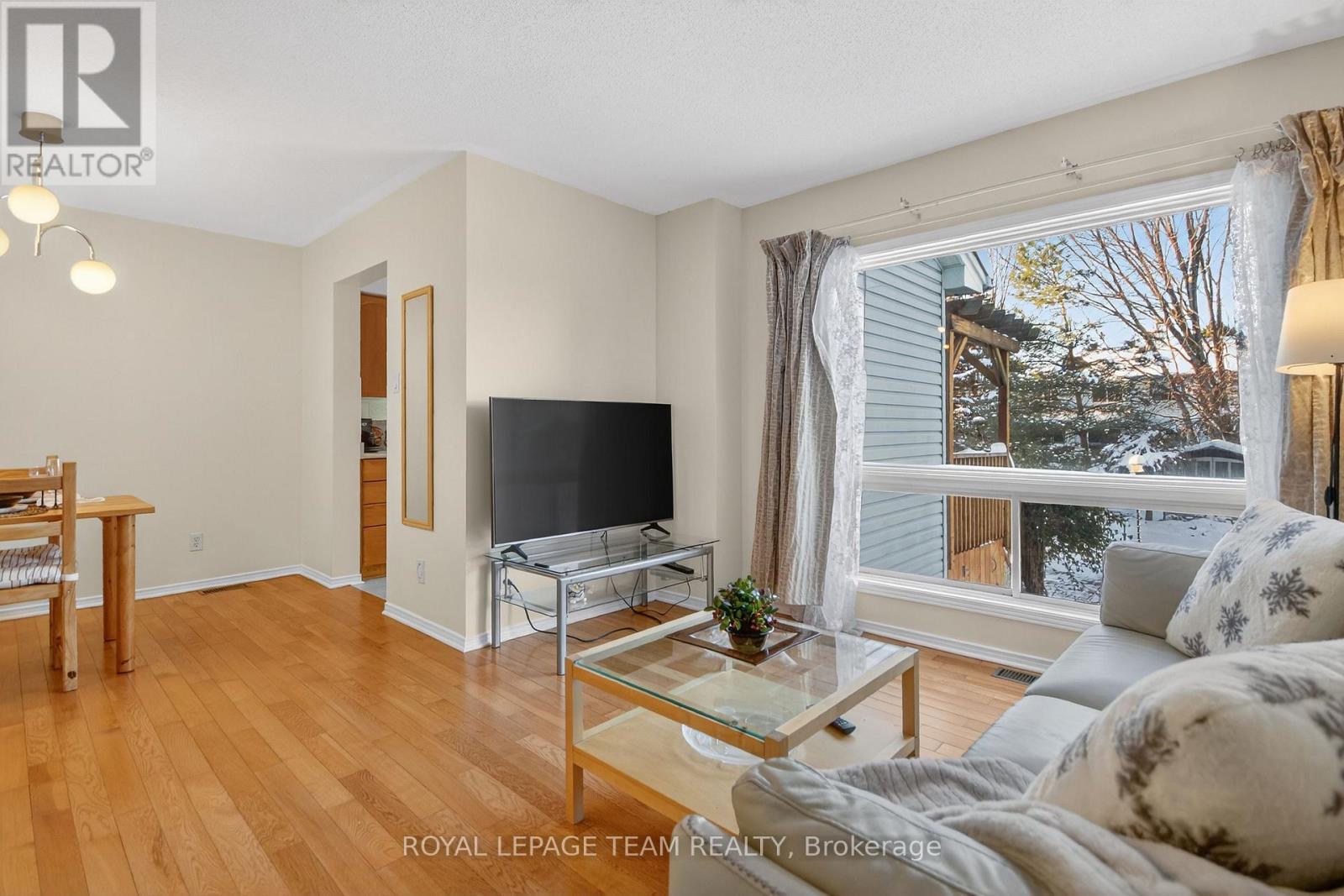 48 Jackman Terrace, Ottawa, Ontario  K2L 4E1 - Photo 10 - X12861652