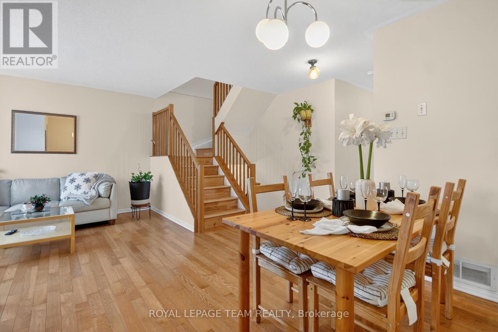 48 Jackman Terrace, Ottawa, Ontario  K2L 4E1 - Photo 16 - X12861652