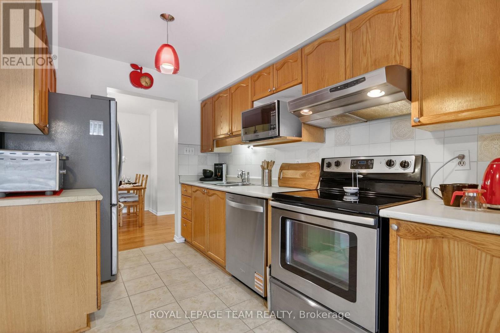 48 Jackman Terrace, Ottawa, Ontario  K2L 4E1 - Photo 24 - X12861652