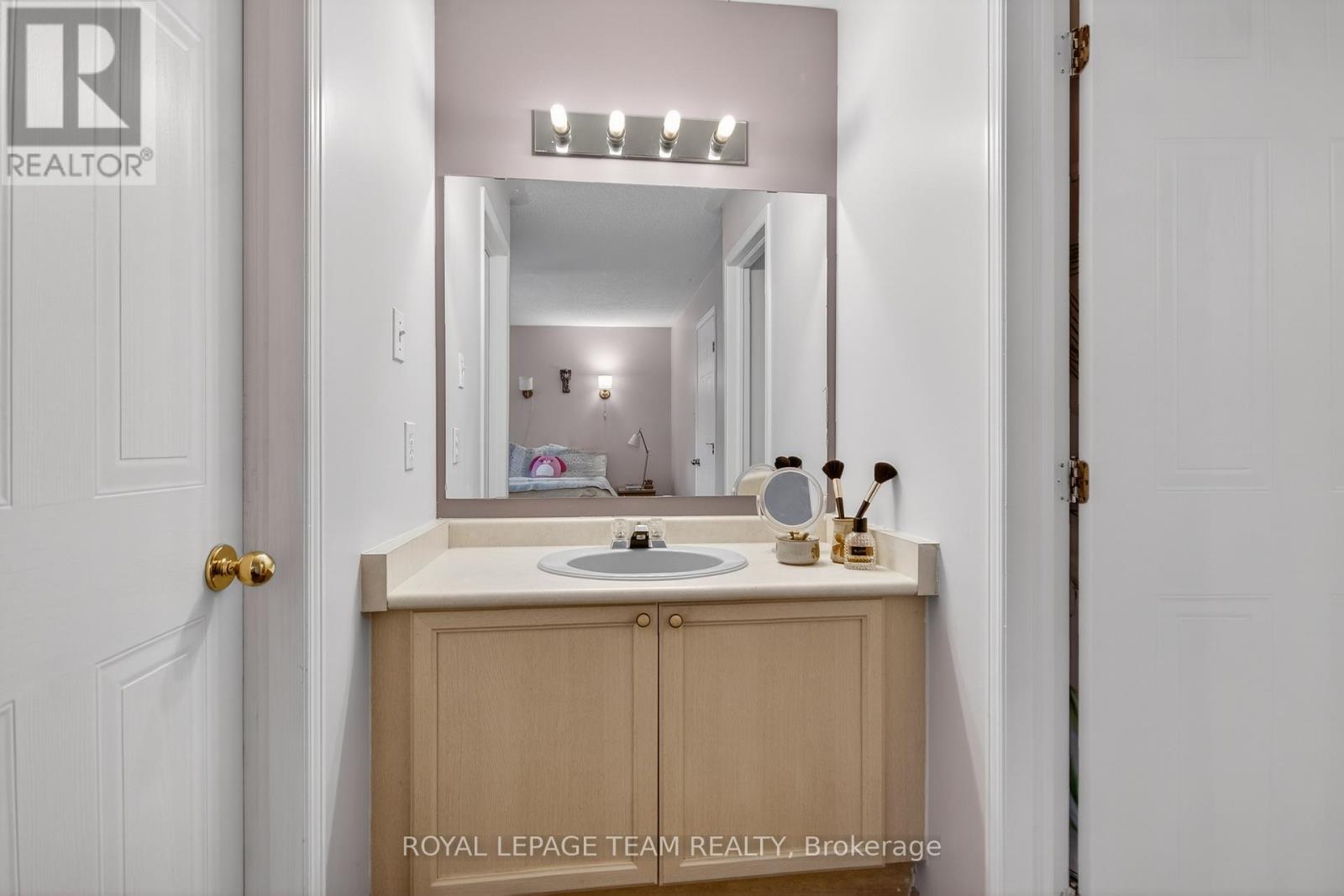 48 Jackman Terrace, Ottawa, Ontario  K2L 4E1 - Photo 29 - X12861652