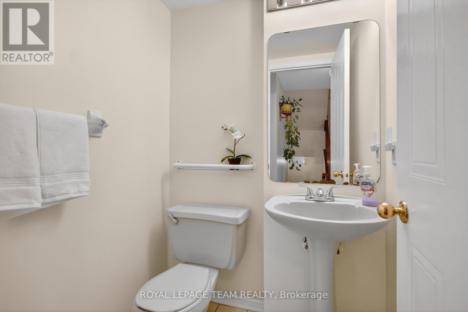 48 Jackman Terrace, Ottawa, Ontario  K2L 4E1 - Photo 45 - X12861652