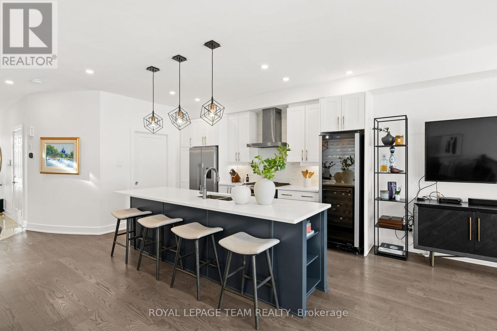 143 Avro Circle, Ottawa, Ontario  K1K 4K7 - Photo 12 - X12861656