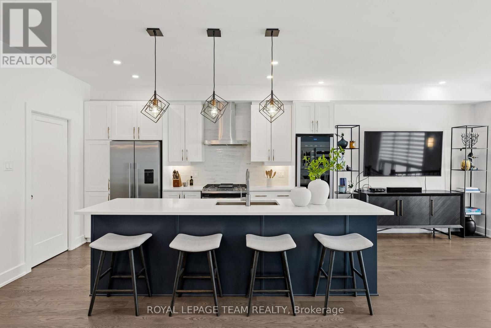 143 Avro Circle, Ottawa, Ontario  K1K 4K7 - Photo 13 - X12861656