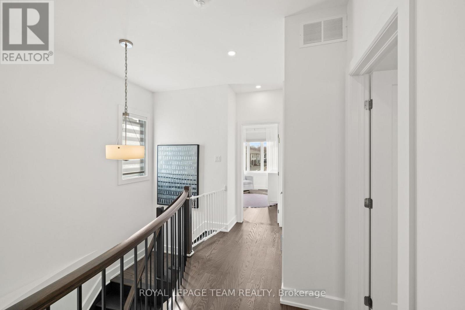 143 Avro Circle, Ottawa, Ontario  K1K 4K7 - Photo 28 - X12861656