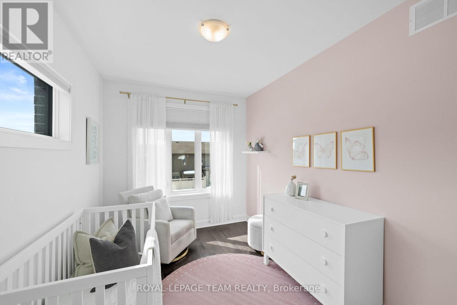 143 Avro Circle, Ottawa, Ontario  K1K 4K7 - Photo 32 - X12861656