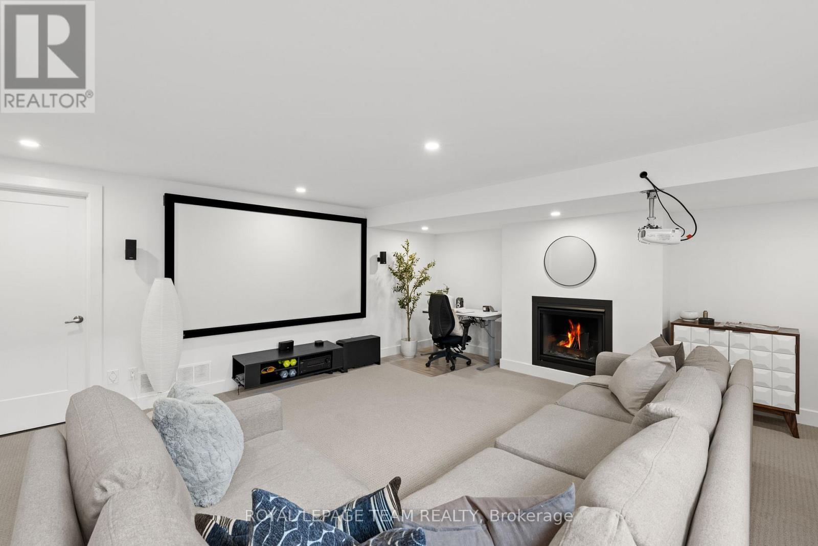 143 Avro Circle, Ottawa, Ontario  K1K 4K7 - Photo 36 - X12861656