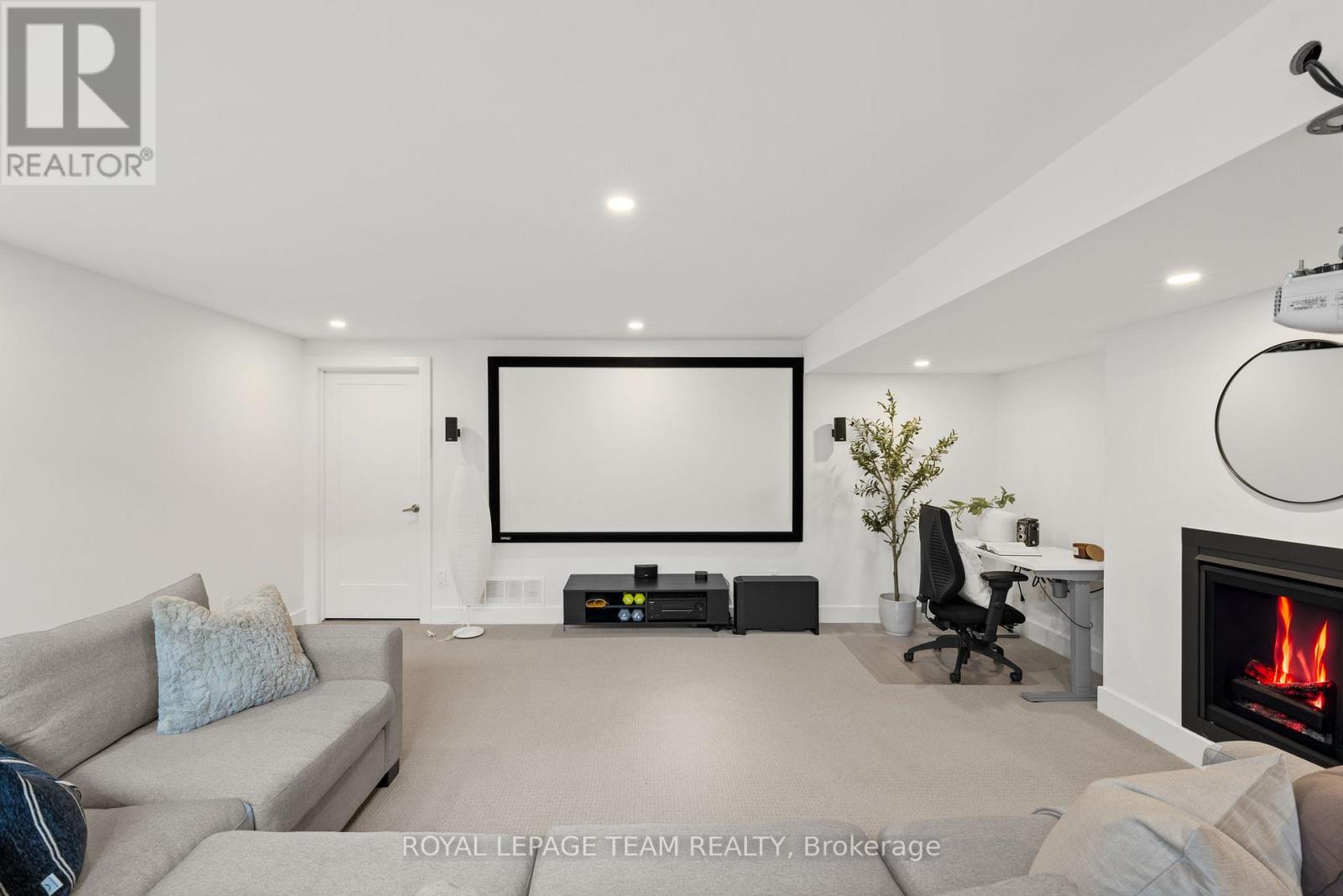 143 Avro Circle, Ottawa, Ontario  K1K 4K7 - Photo 40 - X12861656