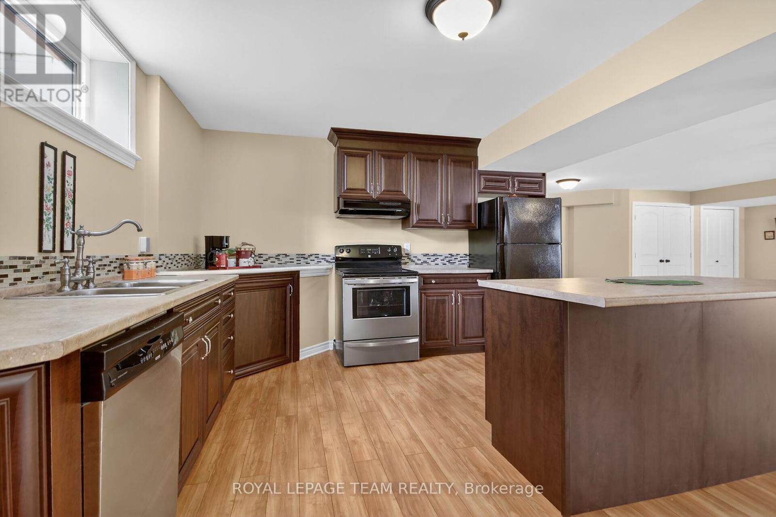 104 Sentinel Pine Way, Ottawa, Ontario  K0A 1L0 - Photo 36 - X12861766