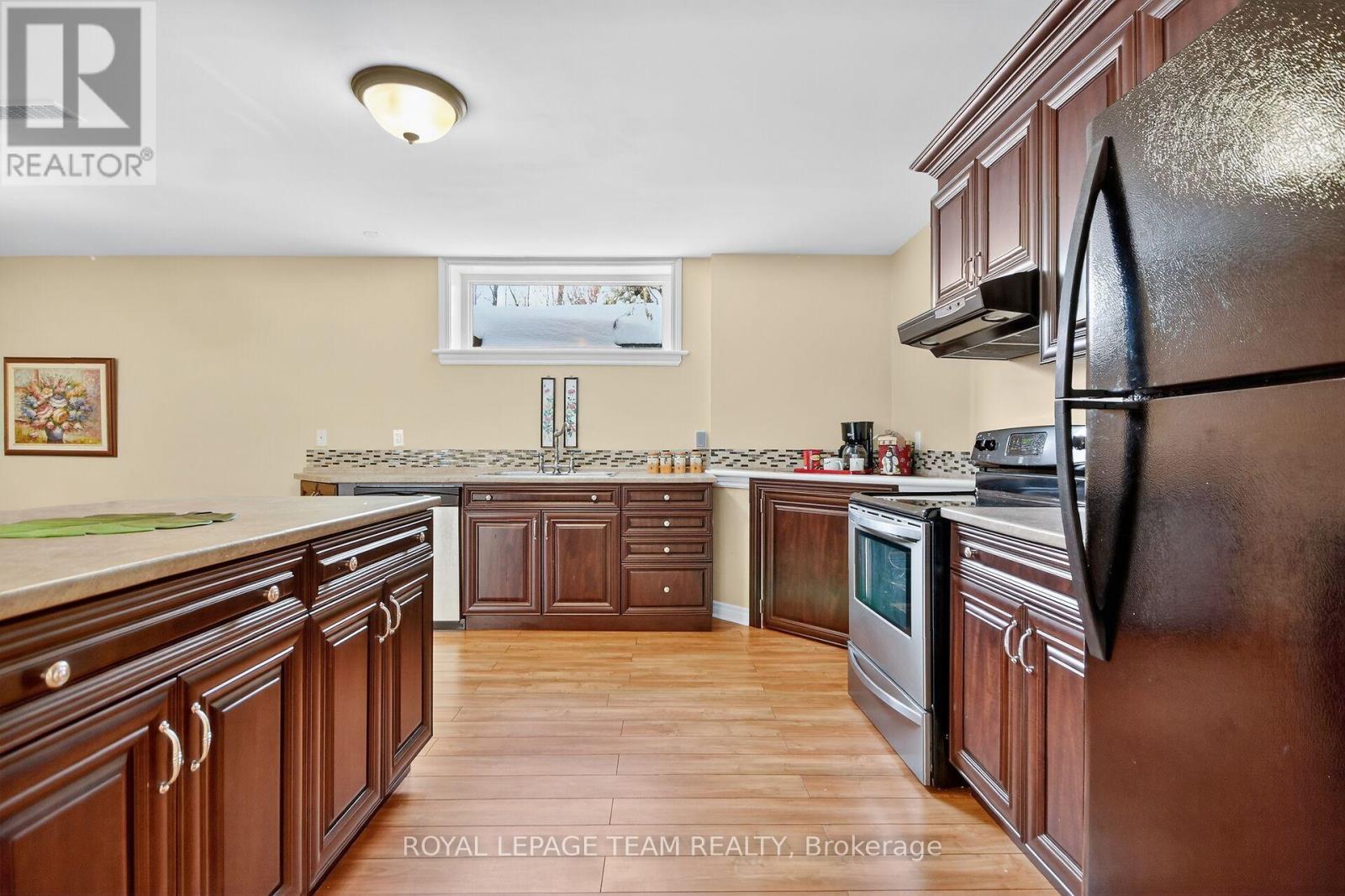 104 Sentinel Pine Way, Ottawa, Ontario  K0A 1L0 - Photo 37 - X12861766