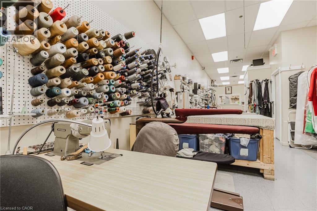 777 Guelph Line, Burlington, Ontario  L7R 3N2 - Photo 14 - 40810678