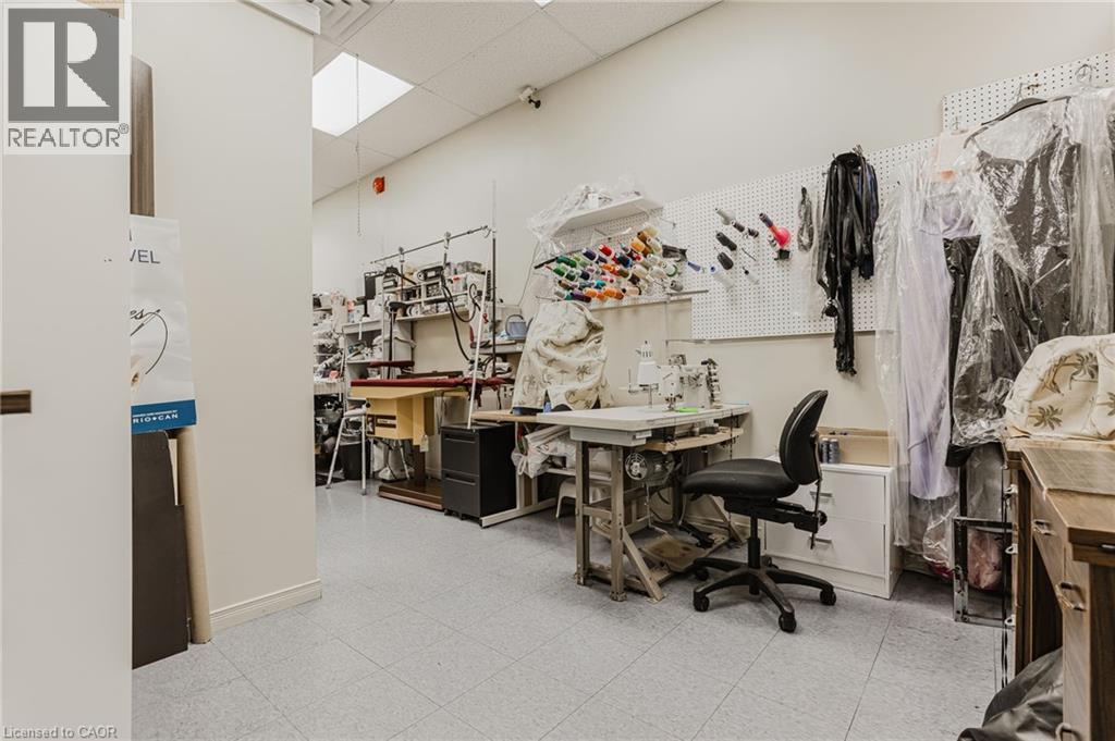 777 Guelph Line, Burlington, Ontario  L7R 3N2 - Photo 18 - 40810678