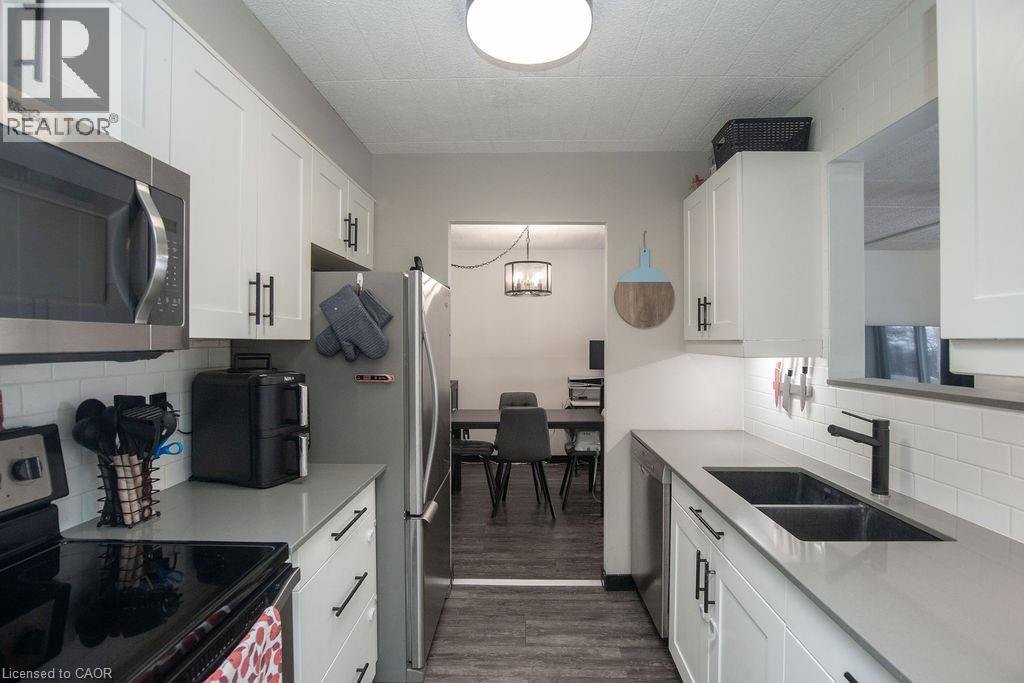 71 Vanier Drive Unit# 110, Kitchener, Ontario  N2C 1J4 - Photo 12 - 40799379