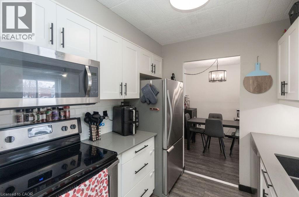 71 Vanier Drive Unit# 110, Kitchener, Ontario  N2C 1J4 - Photo 13 - 40799379