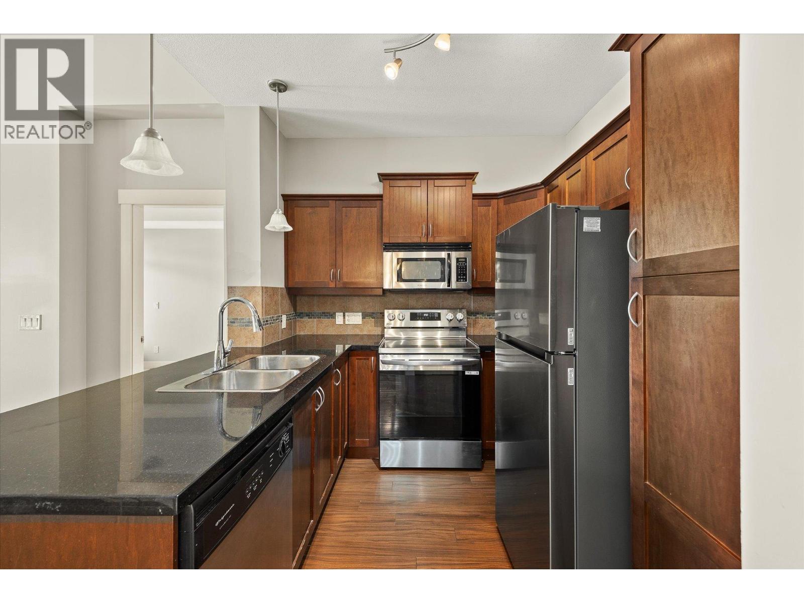 3533 Carrington Road Unit# 415, Westbank, British Columbia  V4T 2Z9 - Photo 5 - 10377861