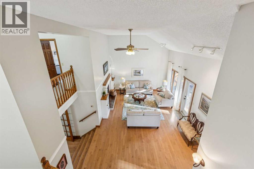 6 Glenbrook Crescent, Cochrane, Alberta  T4C 1E7 - Photo 35 - A2283413