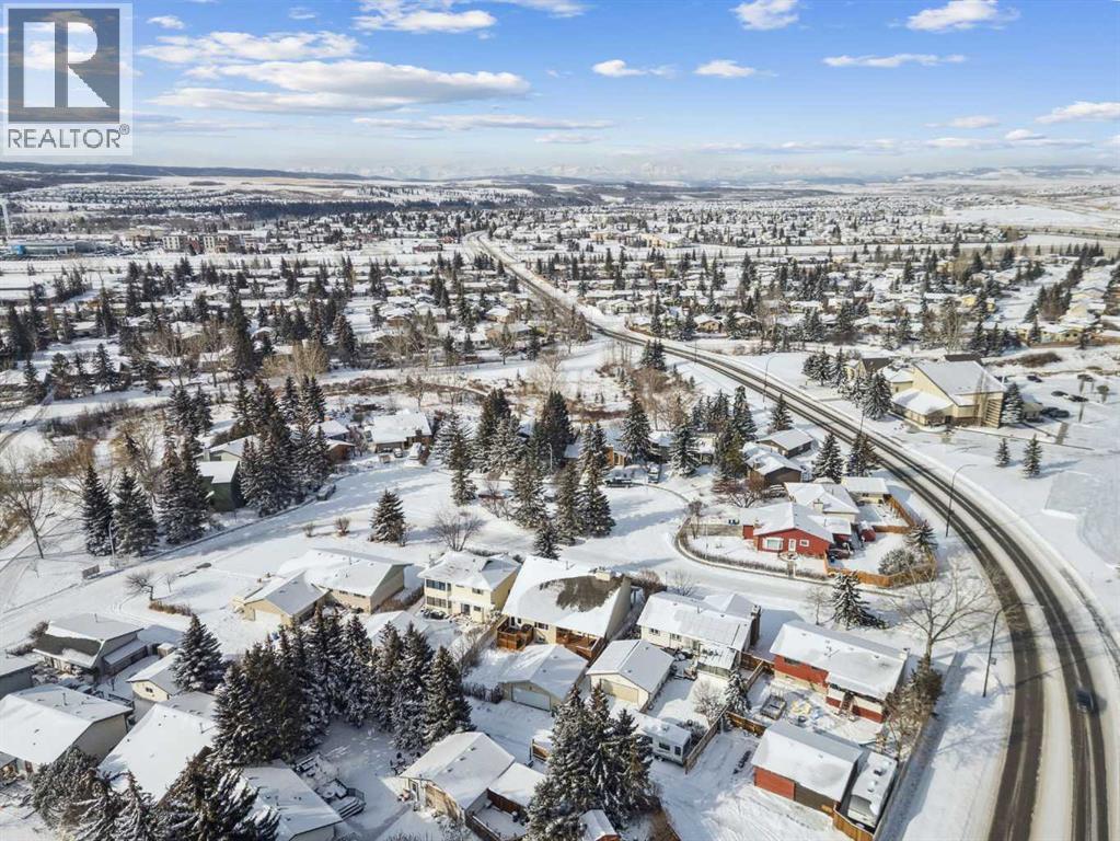 6 Glenbrook Crescent, Cochrane, Alberta  T4C 1E7 - Photo 46 - A2283413