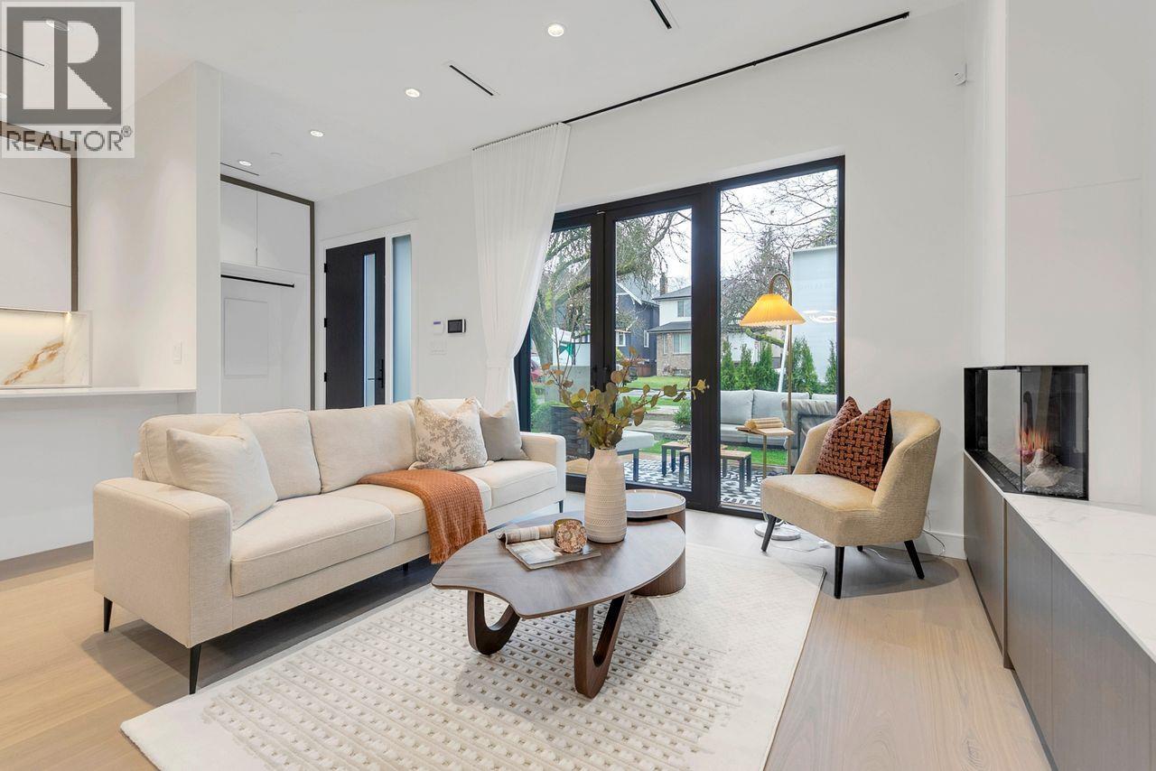 1 4023 W 18th Avenue, Vancouver, British Columbia  V6S 1B9 - Photo 11 - R3096836