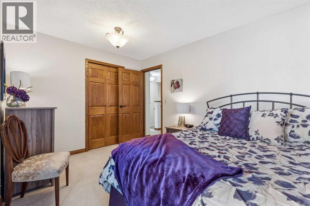 6 Glenbrook Crescent, Cochrane, Alberta  T4C 1E7 - Photo 32 - A2283413