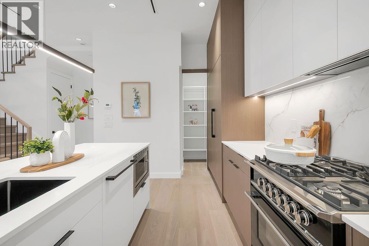 1 4023 W 18th Avenue, Vancouver, British Columbia  V6S 1B9 - Photo 6 - R3096836