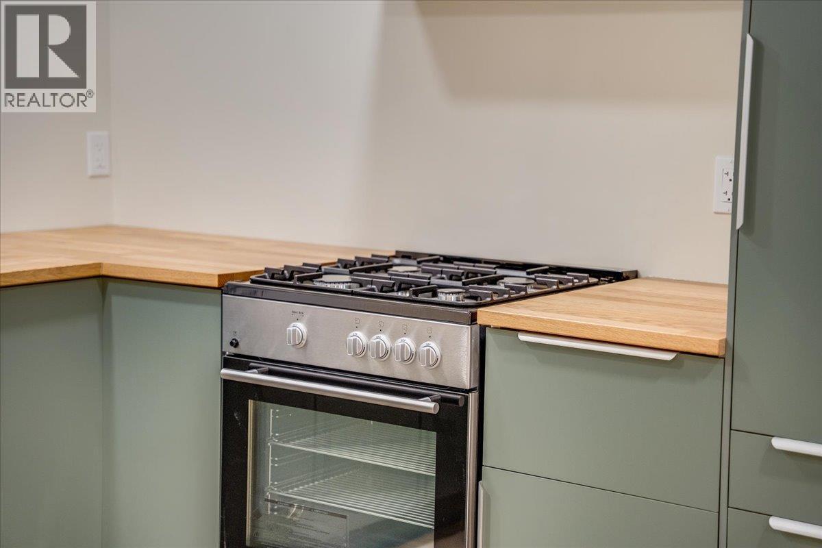 1408 Meadowbrook Drive, Castlegar, British Columbia  V1N 3M1 - Photo 35 - 10378344