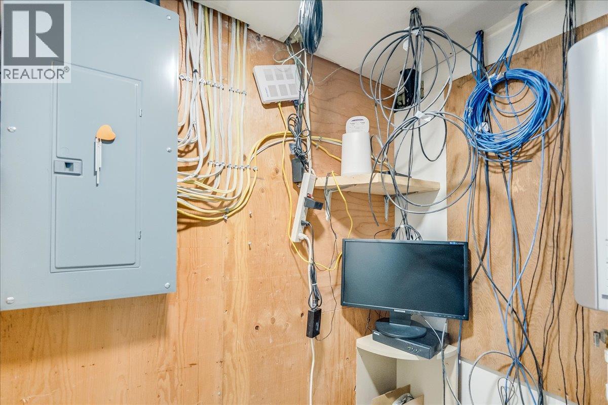 1408 Meadowbrook Drive, Castlegar, British Columbia  V1N 3M1 - Photo 43 - 10378344