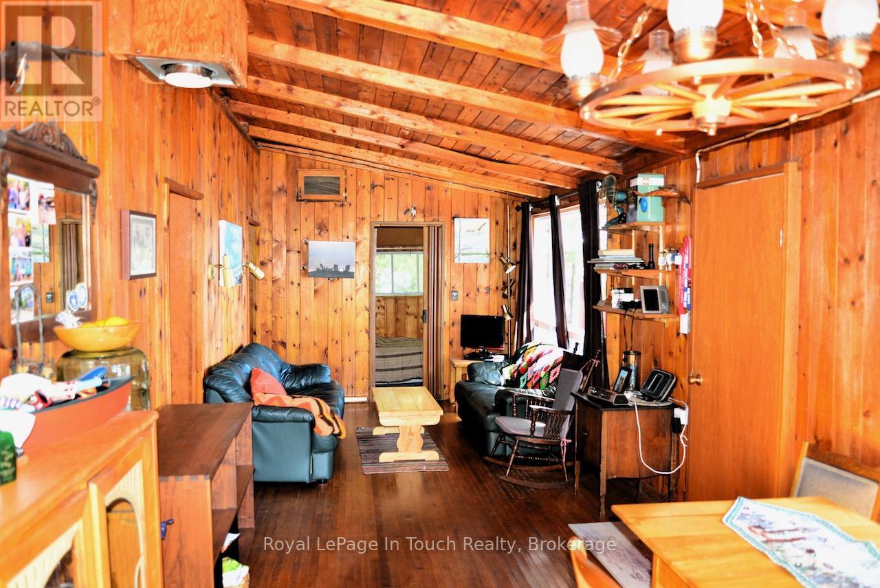 1916 Six Mile Lake Shore Island, Georgian Bay (Baxter), Ontario  L0K 1S0 - Photo 24 - X12861736