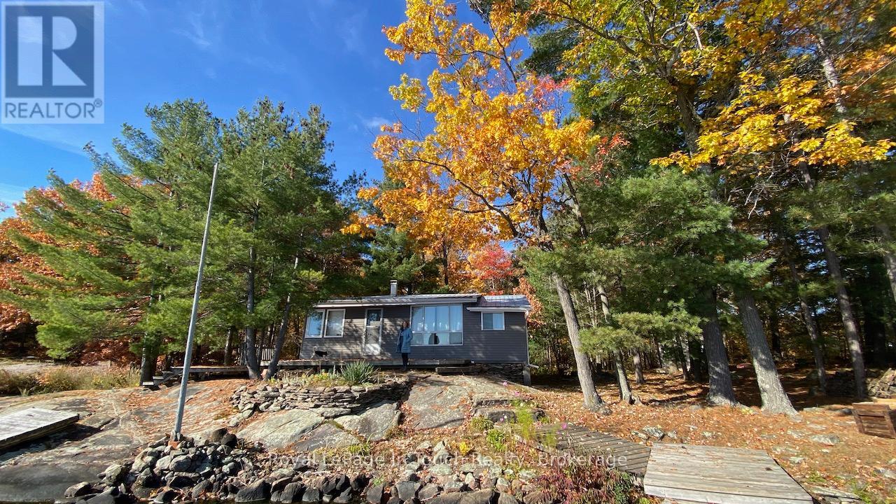 1916 Six Mile Lake Shore Island, Georgian Bay (Baxter), Ontario  L0K 1S0 - Photo 3 - X12861736