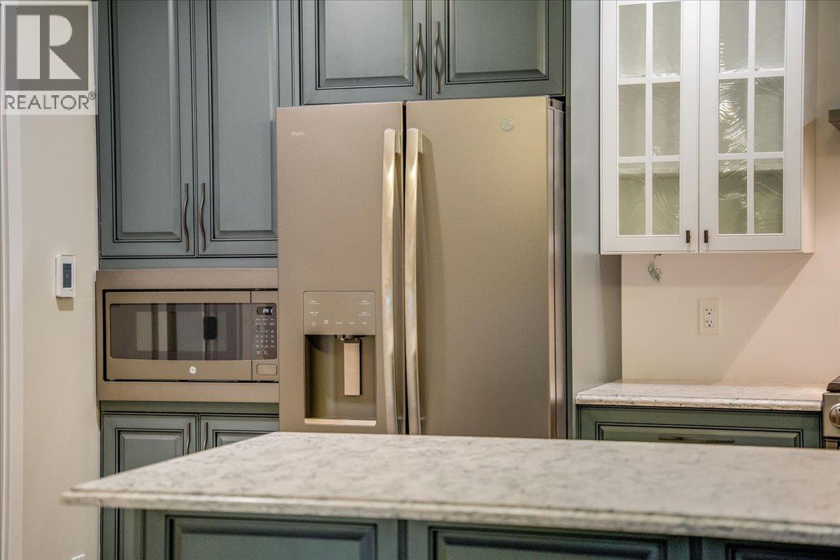 1408 Meadowbrook Drive, Castlegar, British Columbia  V1N 3M1 - Photo 67 - 10378344