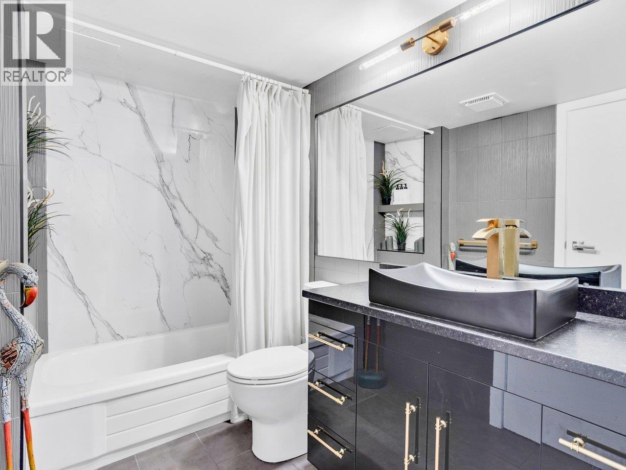 1306 33 Chesterfield Place, North Vancouver, British Columbia  V7M 3K4 - Photo 18 - R3091240