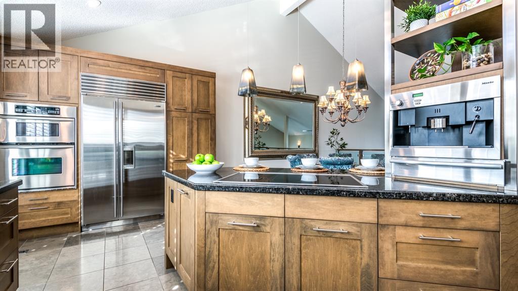 904 Patterson View Sw, Calgary, Alberta  T3H 3J9 - Photo 13 - A2290478