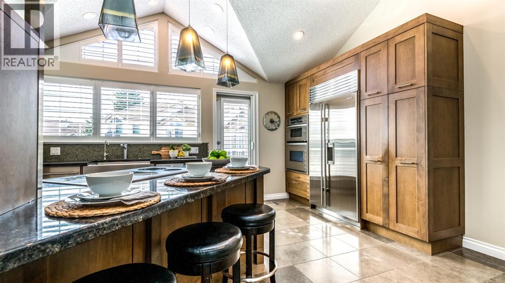 904 Patterson View Sw, Calgary, Alberta  T3H 3J9 - Photo 9 - A2290478