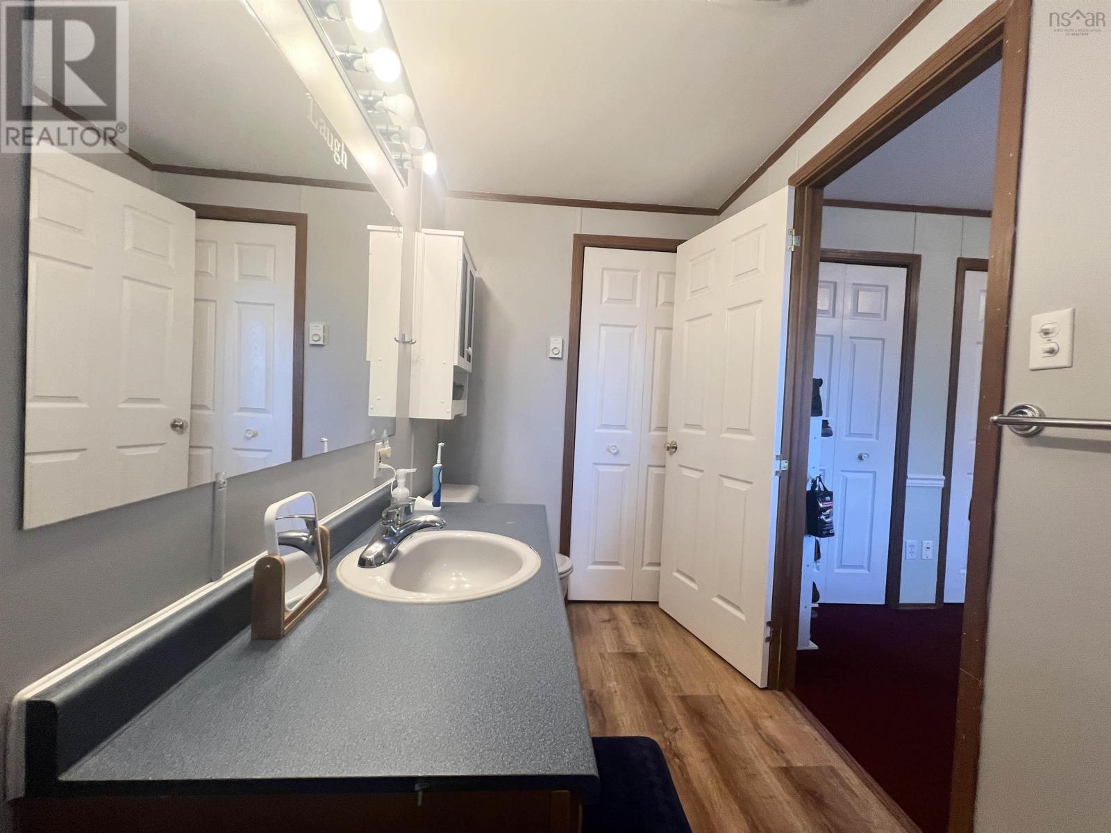 214 Parklane Drive, Lower Sackville, Nova Scotia  B4C 2X1 - Photo 12 - 202604143