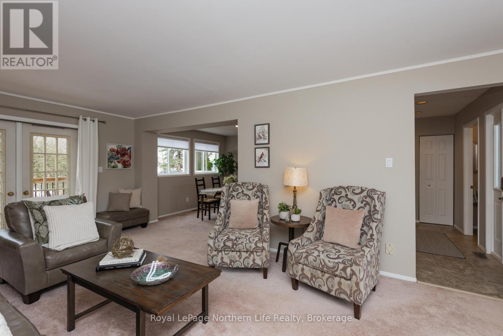 30 Gladstone Avenue, North Bay (Ferris), Ontario  P1A 2L3 - Photo 11 - X12861726