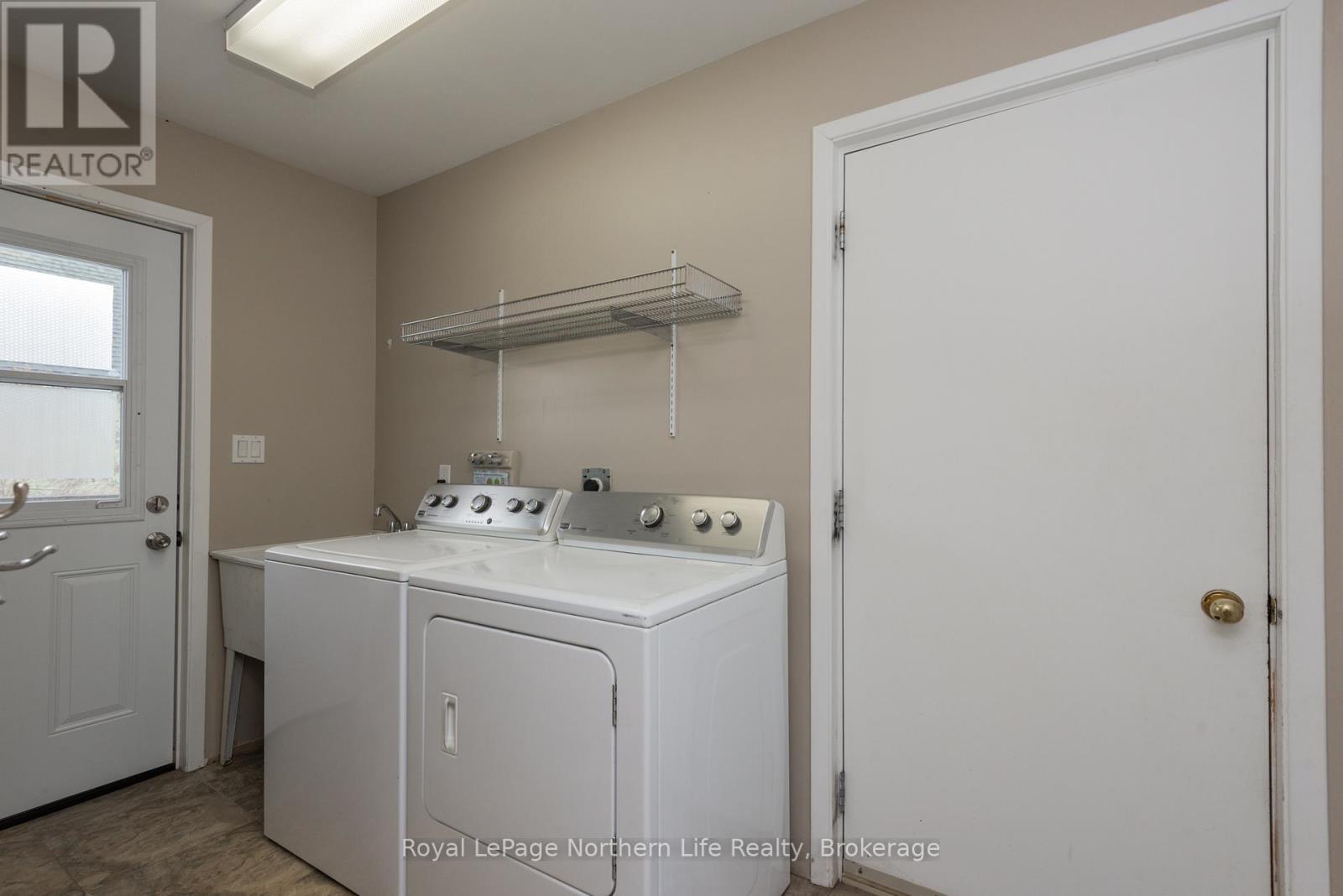 30 Gladstone Avenue, North Bay (Ferris), Ontario  P1A 2L3 - Photo 44 - X12861726