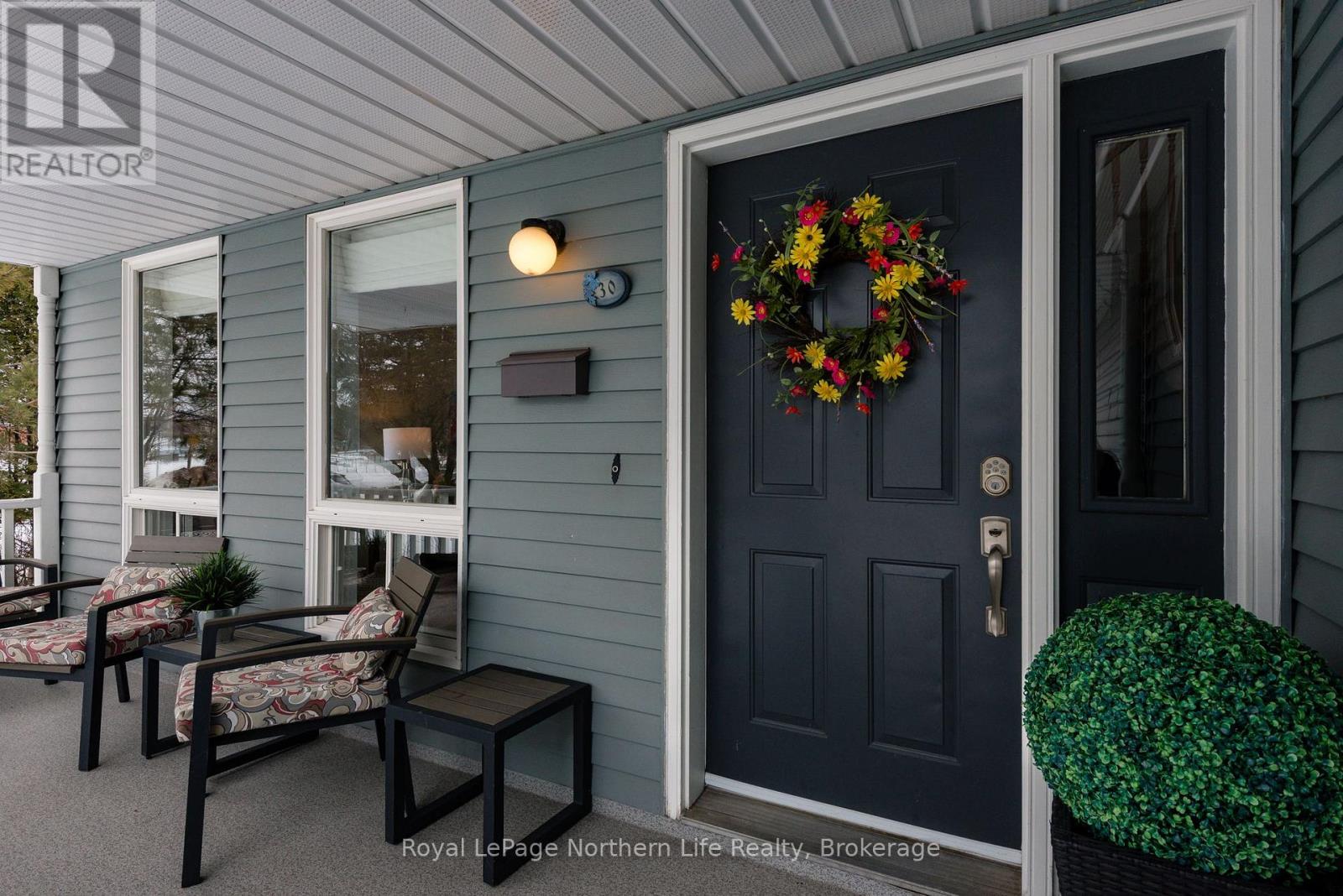 30 Gladstone Avenue, North Bay (Ferris), Ontario  P1A 2L3 - Photo 6 - X12861726