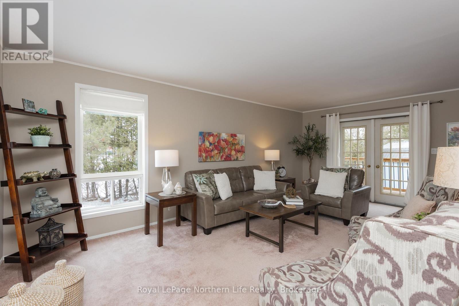 30 Gladstone Avenue, North Bay (Ferris), Ontario  P1A 2L3 - Photo 9 - X12861726