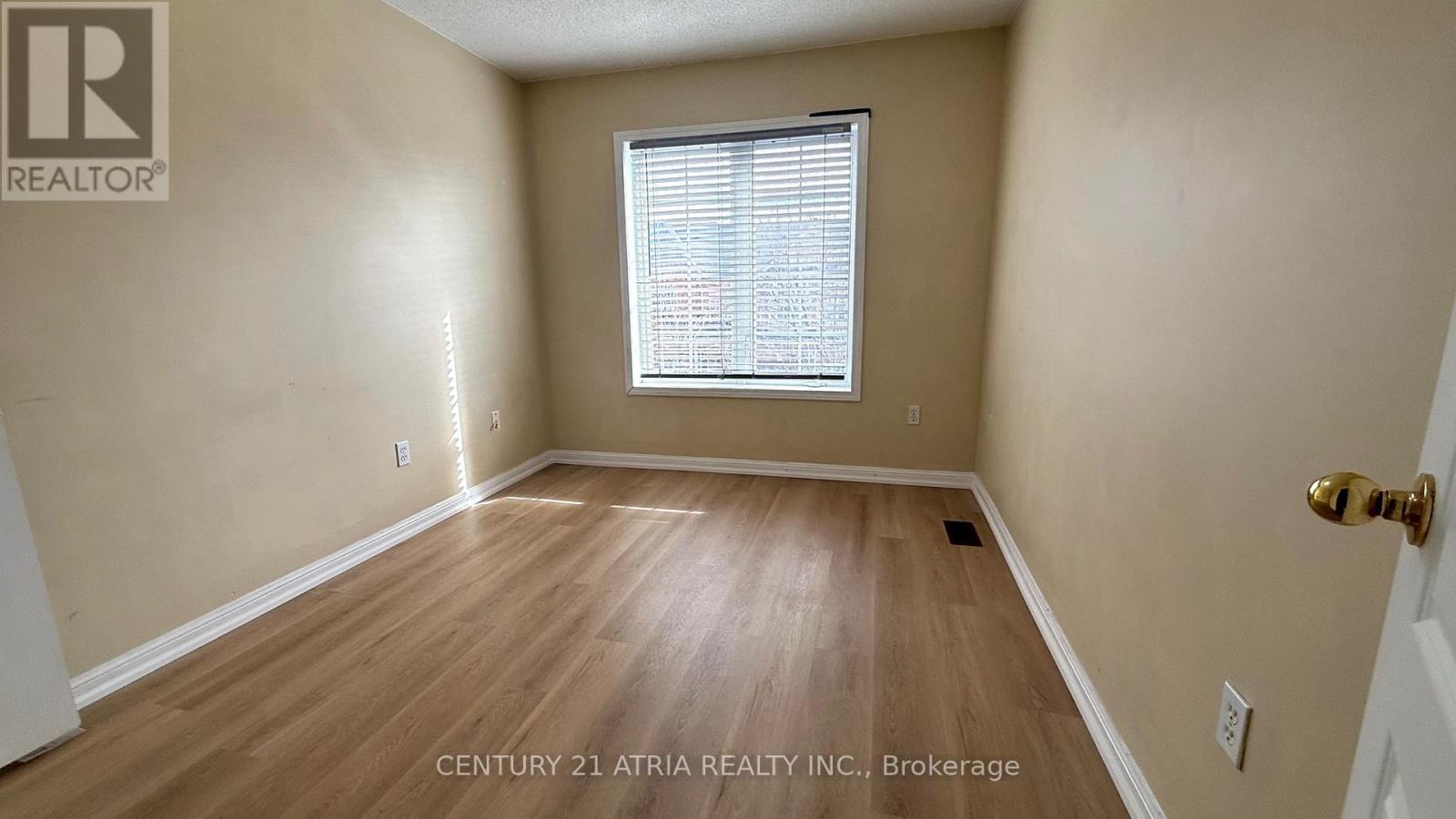 6 Zermatt Way, Markham, Ontario  L3R 5H9 - Photo 12 - N12861442