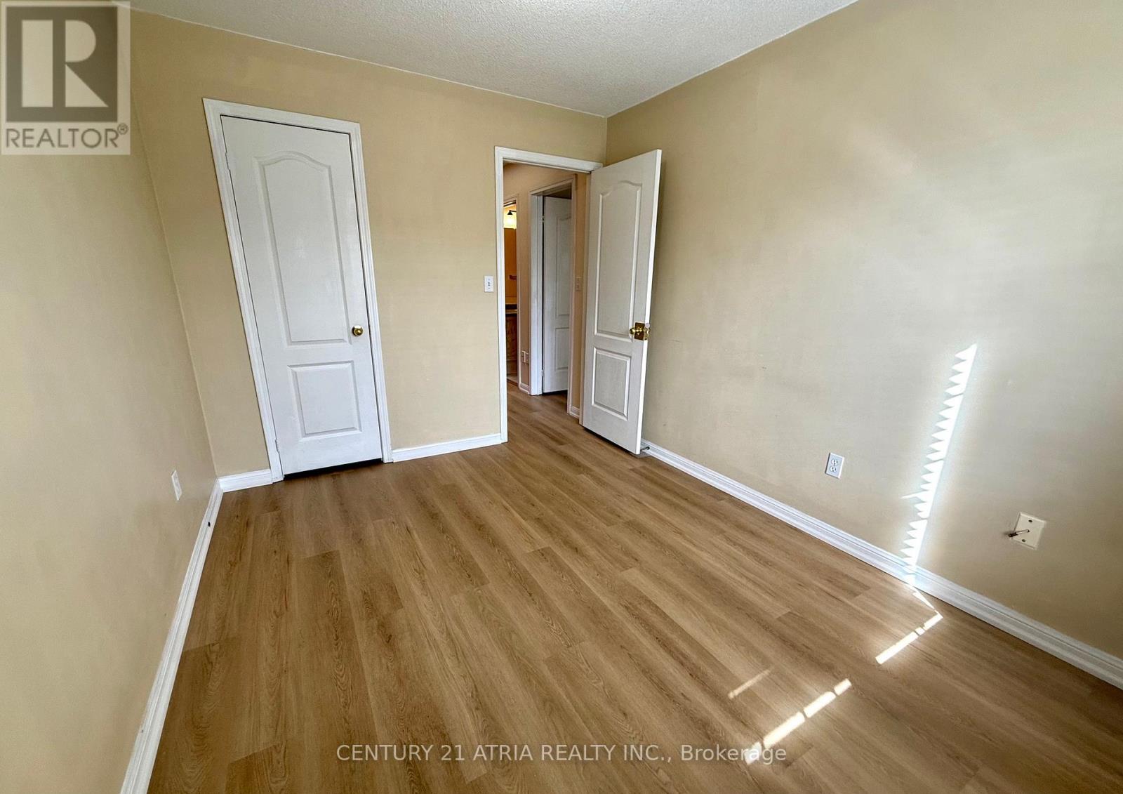 6 Zermatt Way, Markham, Ontario  L3R 5H9 - Photo 13 - N12861442