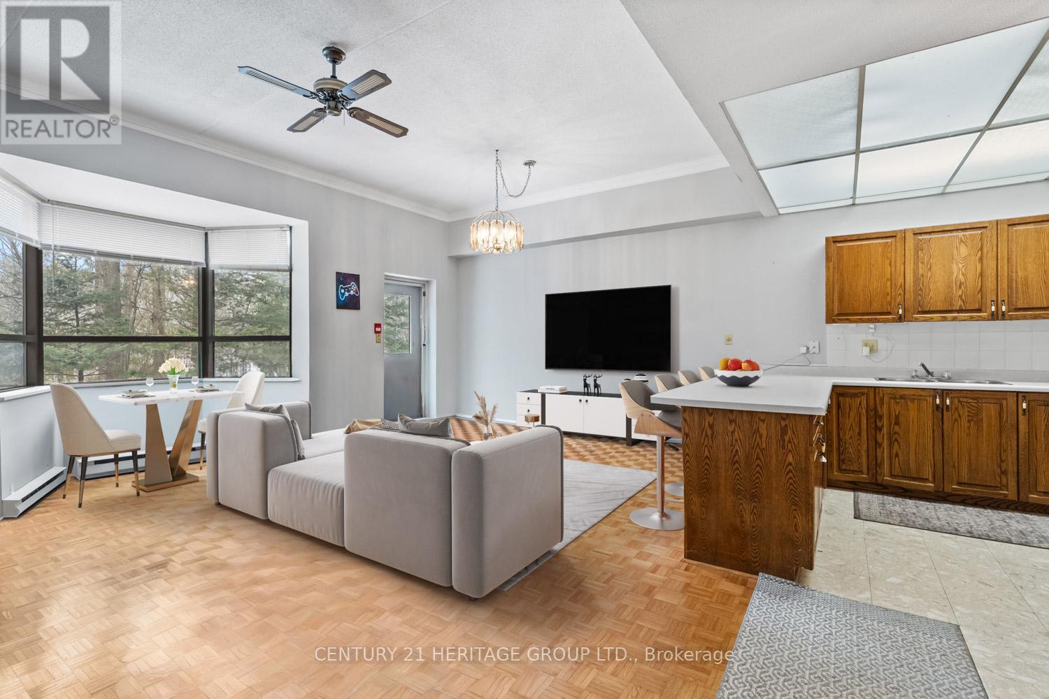 105 - 166 OLIVE STREET, East Gwillimbury, Ontario