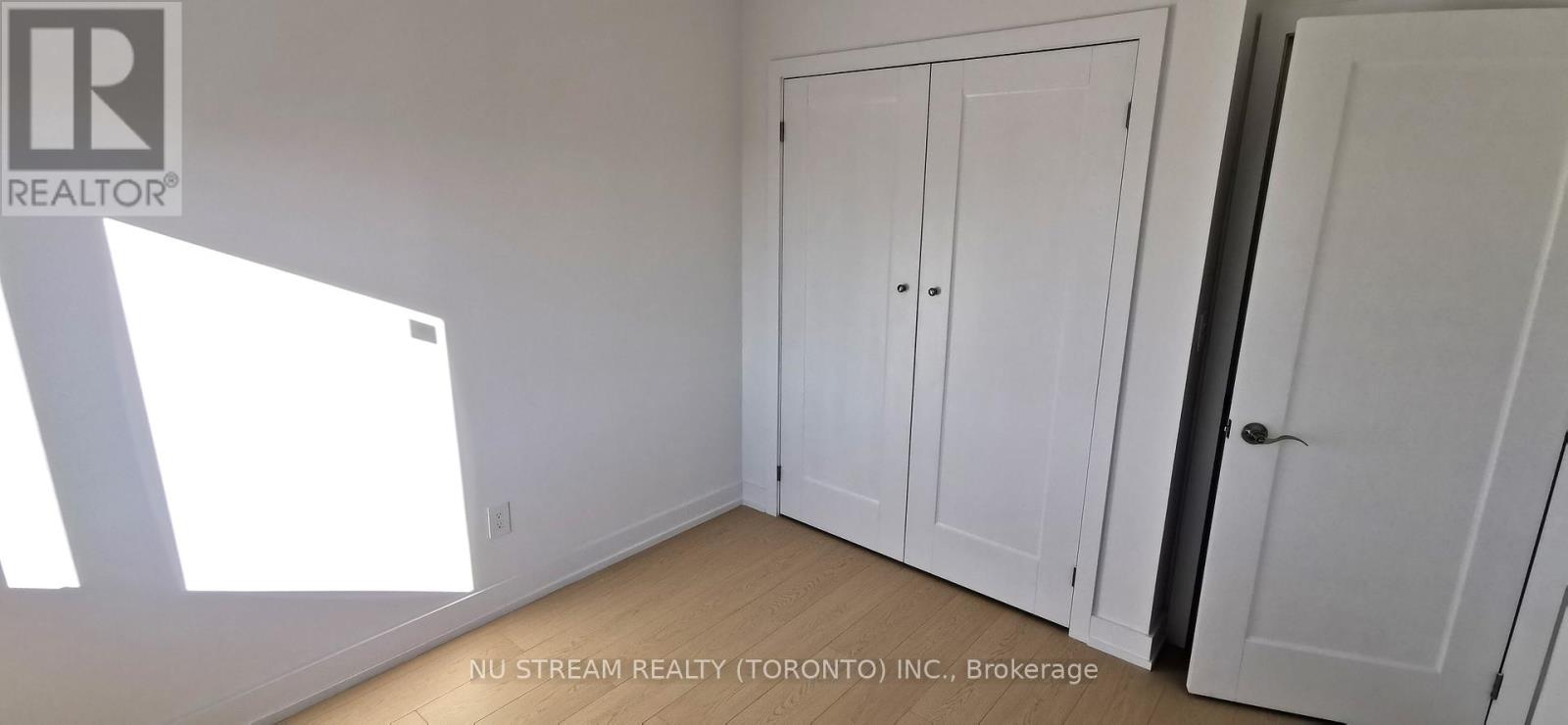 9 Carl Hill Lane, Richmond Hill, Ontario  L4C 5W8 - Photo 14 - N12861626