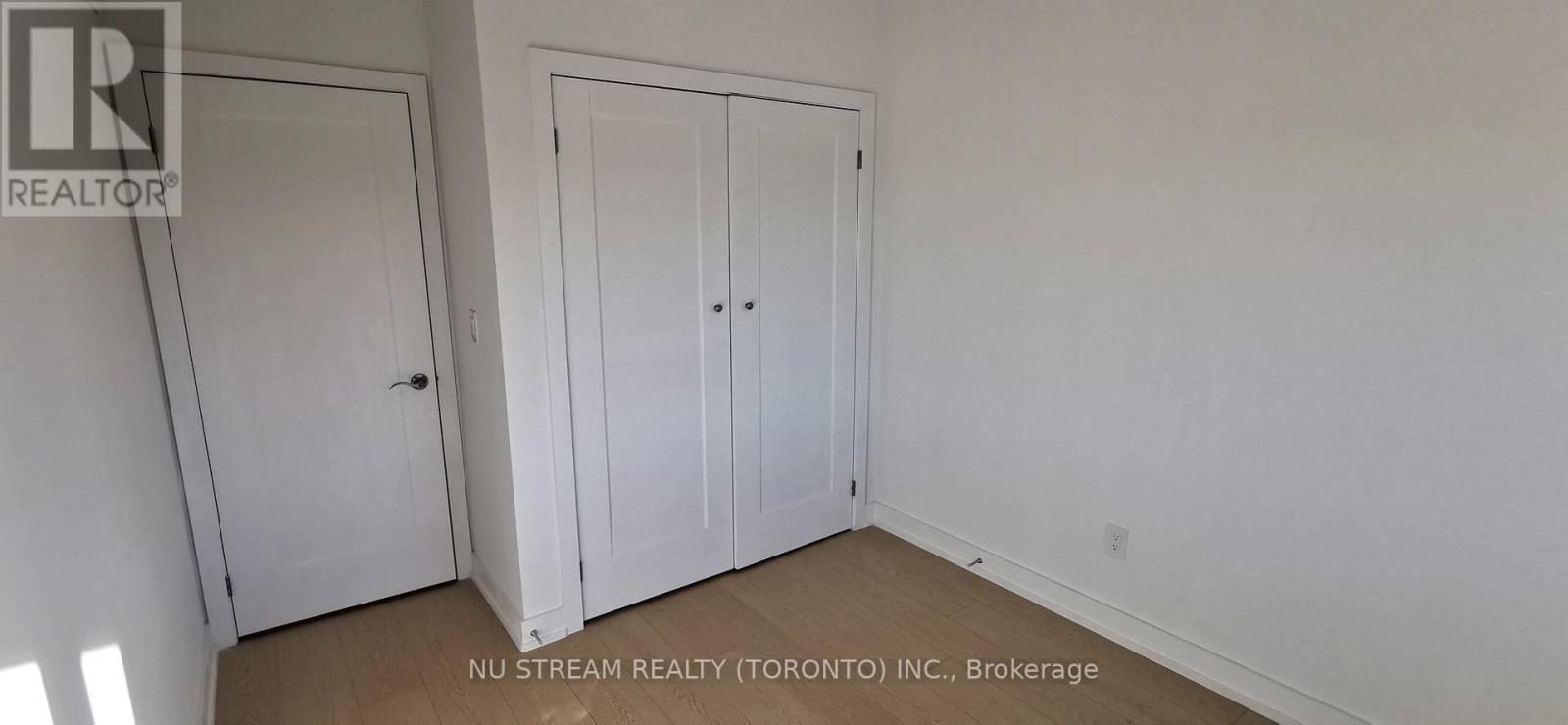 9 Carl Hill Lane, Richmond Hill, Ontario  L4C 5W8 - Photo 16 - N12861626