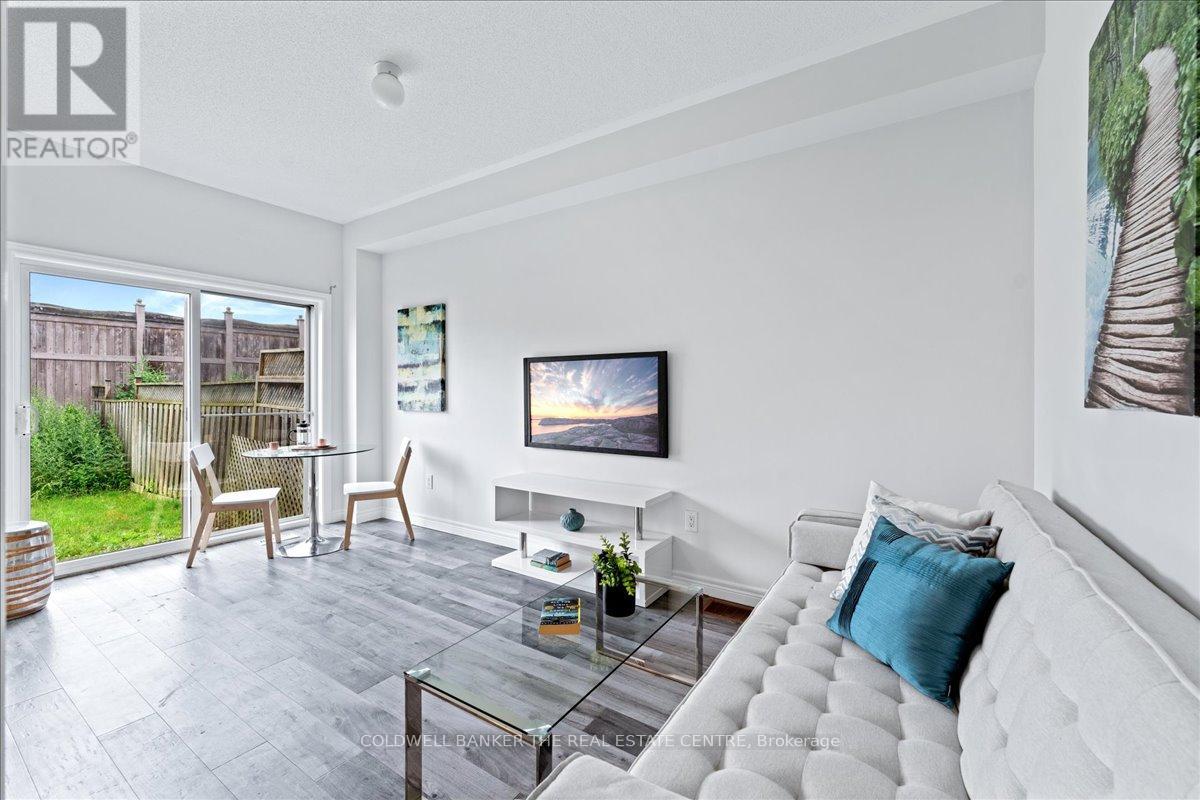 50 Pearcey Crescent, Barrie (Bayfield), Ontario  L4N 6R8 - Photo 4 - S12861492