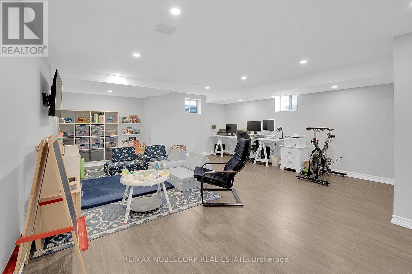 40 Sharpe Crescent, New Tecumseth (Tottenham), Ontario  L0G 1W0 - Photo 28 - N12860286