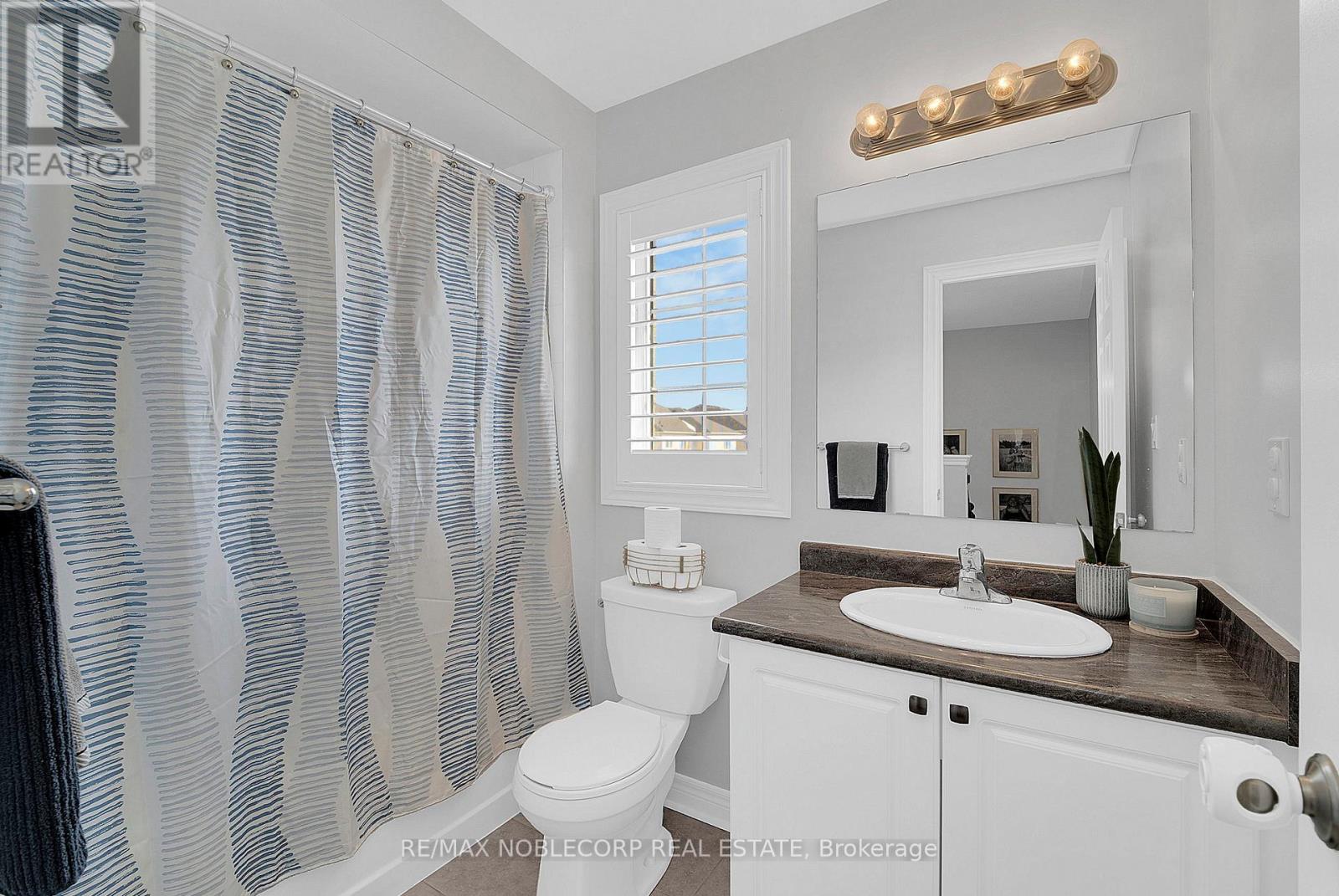 40 Sharpe Crescent, New Tecumseth (Tottenham), Ontario  L0G 1W0 - Photo 26 - N12860286