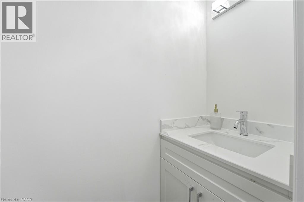 1983 W Main Street W Unit# 15, Hamilton, Ontario  L8S 4R3 - Photo 33 - 40810640