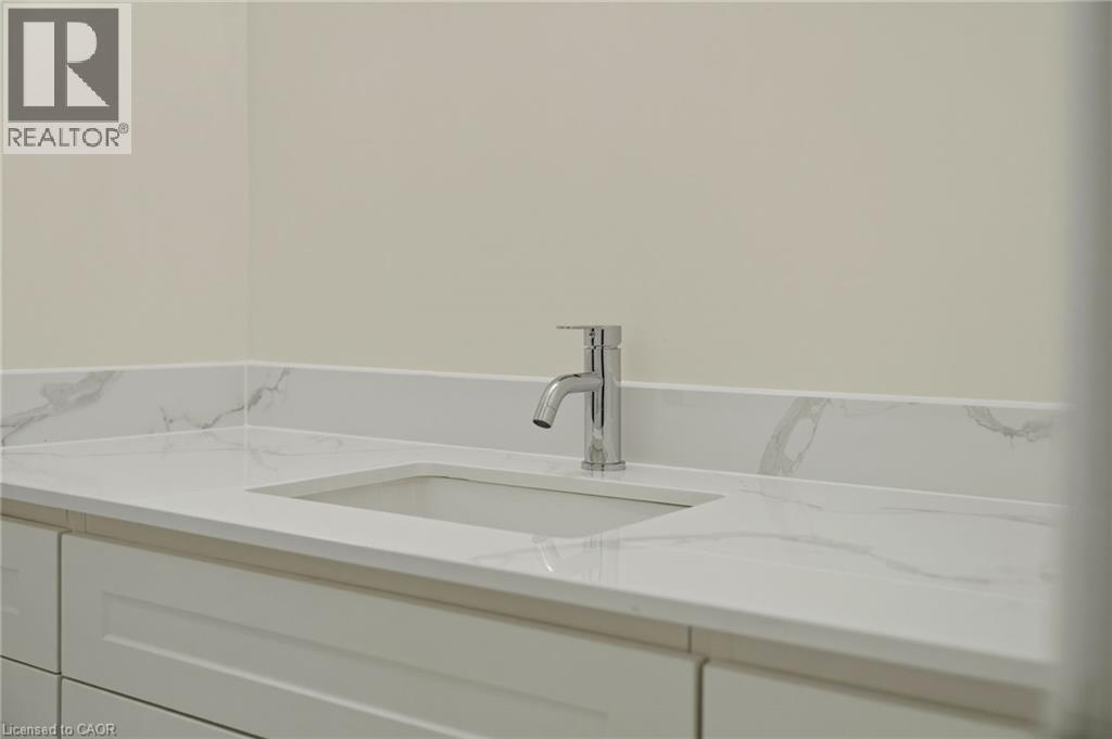 1983 W Main Street W Unit# 15, Hamilton, Ontario  L8S 4R3 - Photo 35 - 40810640