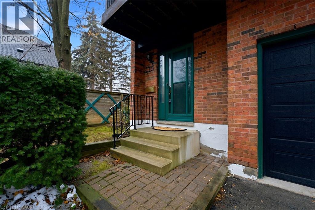 1983 W Main Street W Unit# 15, Hamilton, Ontario  L8S 4R3 - Photo 4 - 40810640