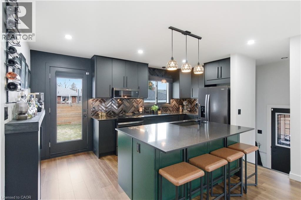 30 Cloke Court, Hamilton, Ontario  L8T 1N5 - Photo 17 - 40810628