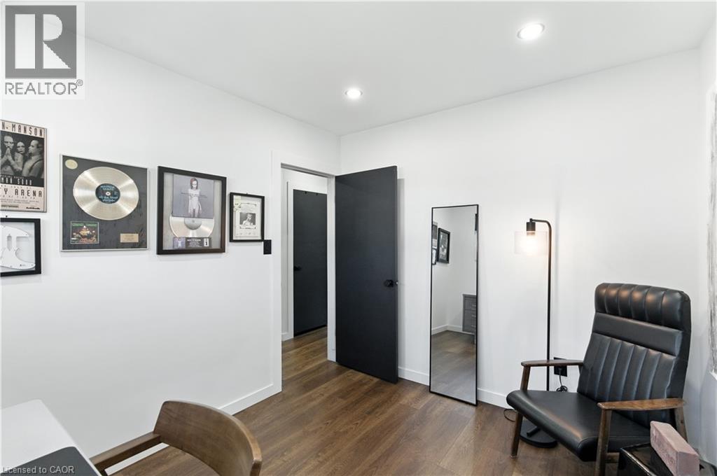 30 Cloke Court, Hamilton, Ontario  L8T 1N5 - Photo 24 - 40810628