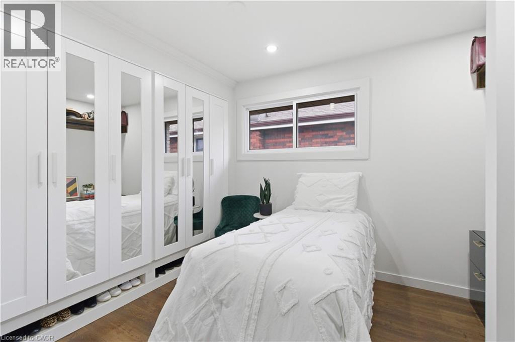 30 Cloke Court, Hamilton, Ontario  L8T 1N5 - Photo 27 - 40810628